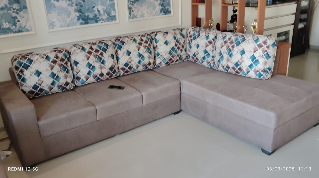 Japanese Floor Sofa – Zen Design for Urban Delhi NCR Homes