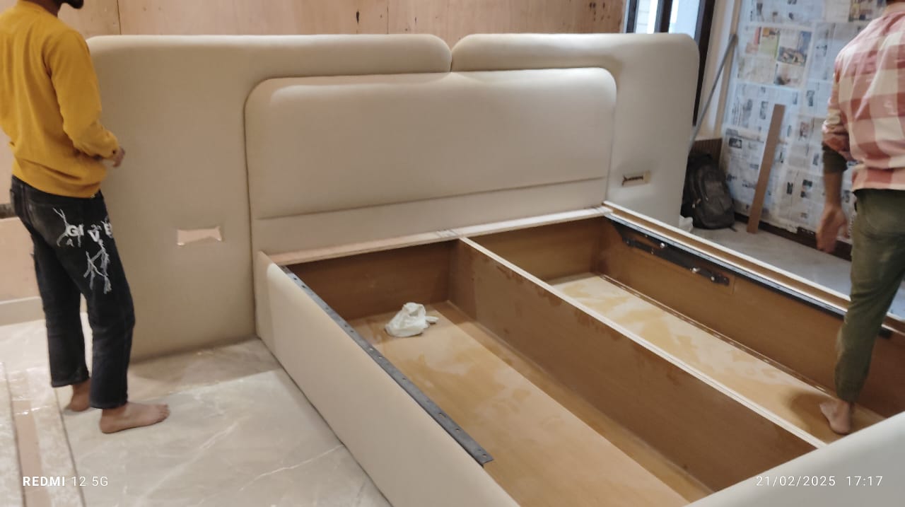 Modular Storage Bed – Space Saver for Noida Homes